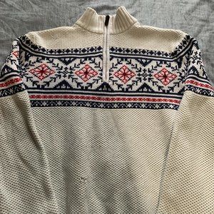 Izod Classic Christmas Sweater`